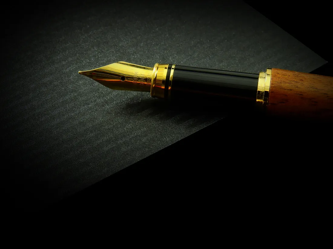Generating Fresh Writing Concepts for Daily Creativity