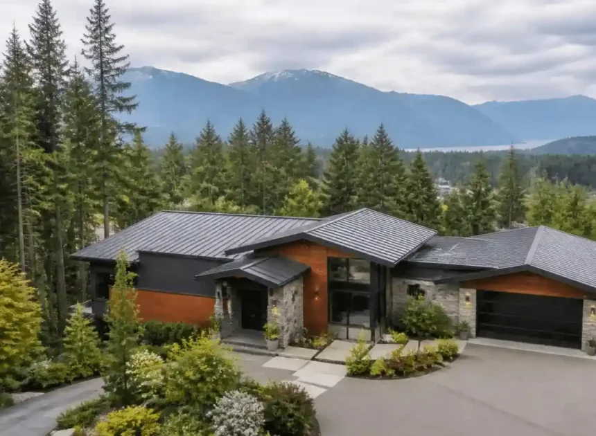 How Lot Size, Parking, and Layout Affect Home Prices in South Burnaby